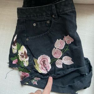 Black Embroidery Jean Short